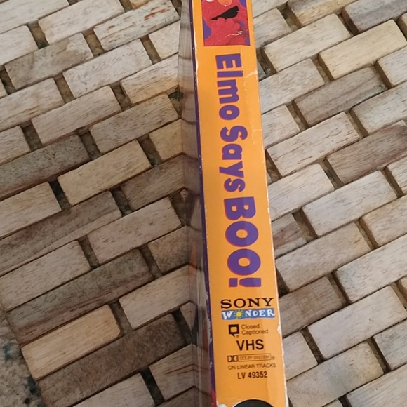 Sesame Street Elmo says boo vintage VHS - Picture 2 of 3